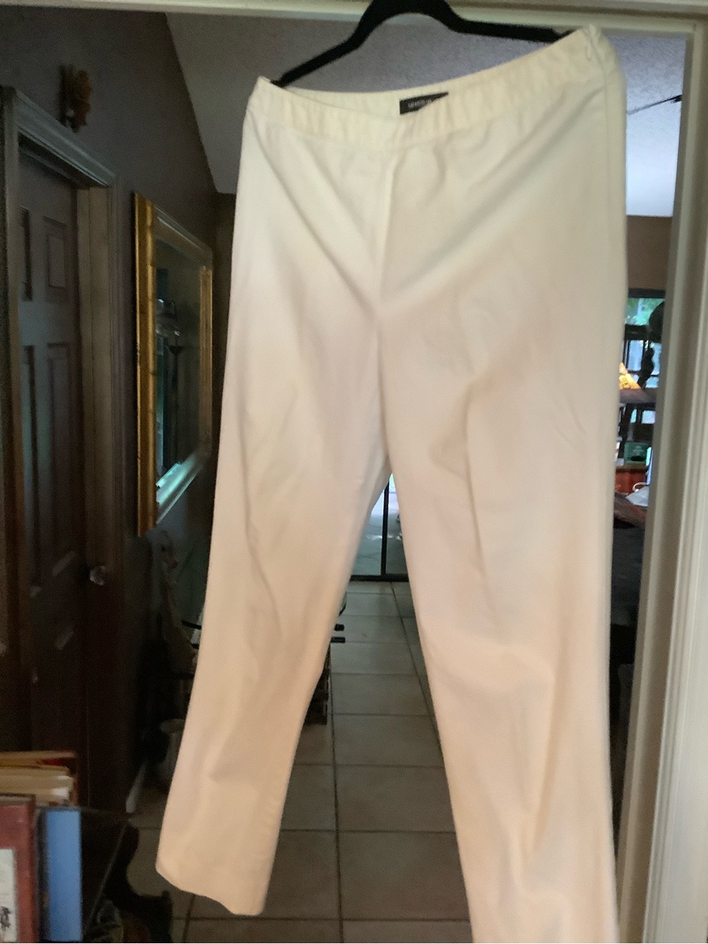 Lafayette 148 New York White Straight-Leg Ankle Side Zip Women's Pants